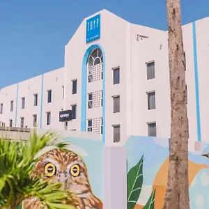 3* Отель Tryp By Wyndham Aruba Adults Only